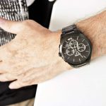 1513365-hugo-boss-watch-men-black-metal-onyx.jpg