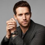 1513628-hugo-boss-watch-men-gray-leather-trophy.jpg