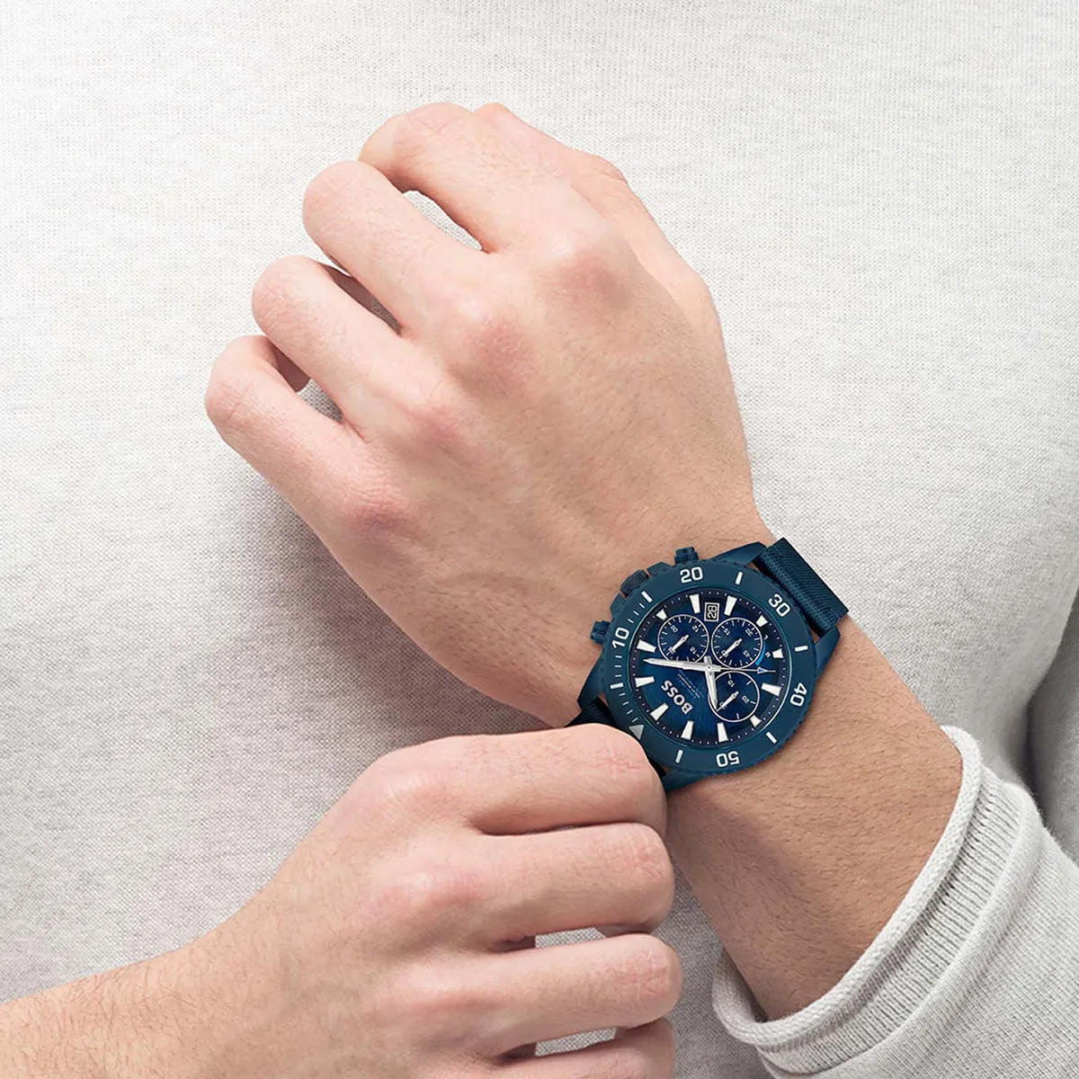 1513919-hugo-boss-watch-5bar-165ft-solar-movement-ocean-plastic-case-men-blue-dial-fibers-strap-quartz-battery-analog-chronograph-admiral_9.webp