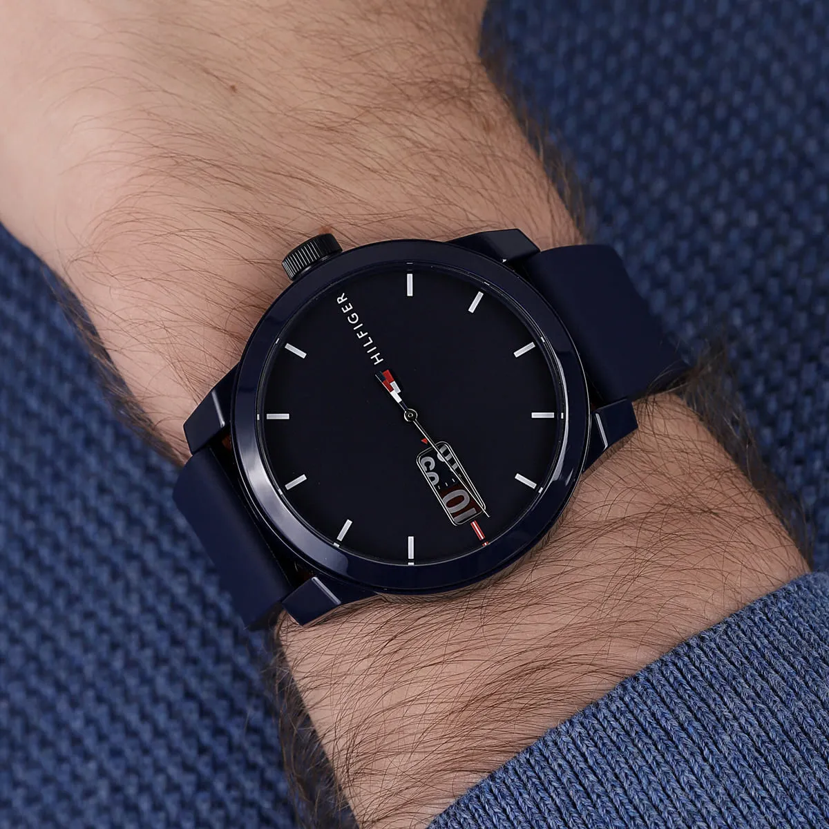 1791381-tommy-hilfiger-watch-men-blue-dial-rubber-strap-quartz-battery-analog-denim_9.webp