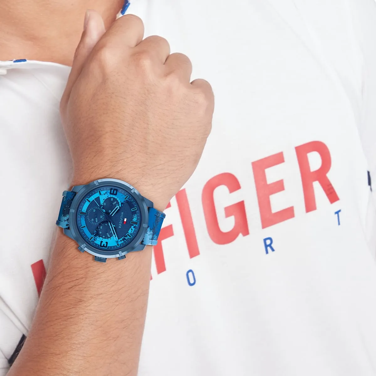 1792073-tommy-hilfiger-watch-men-blue-dial-rubber-strap-quartz-battery-analog-wild_5.webp