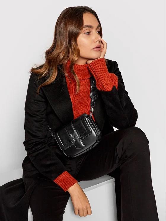 حقيبة كارل لاجرفيلد حقيبة كارل لاجرفيلد