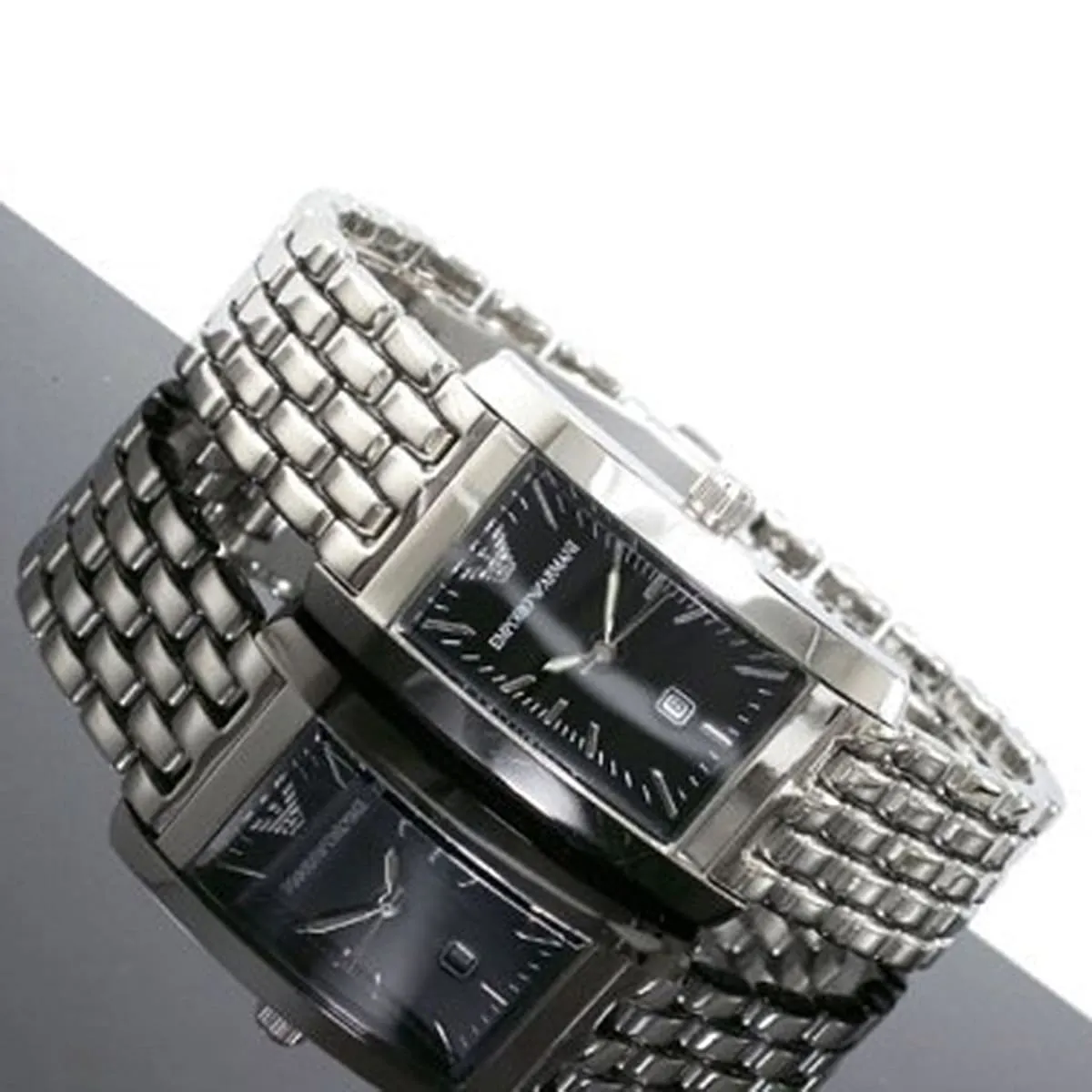 ar0116-emporio-armani-watch-square-women-black-dial-stainless-steel-metal-silver-strap-quartz-battery-analog_4.webp