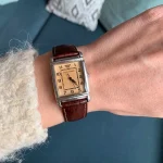 ar0404-emporio-armani-watch-square-women-brown-dial-leather-strap-quartz-battery-analog-marco-small.webp