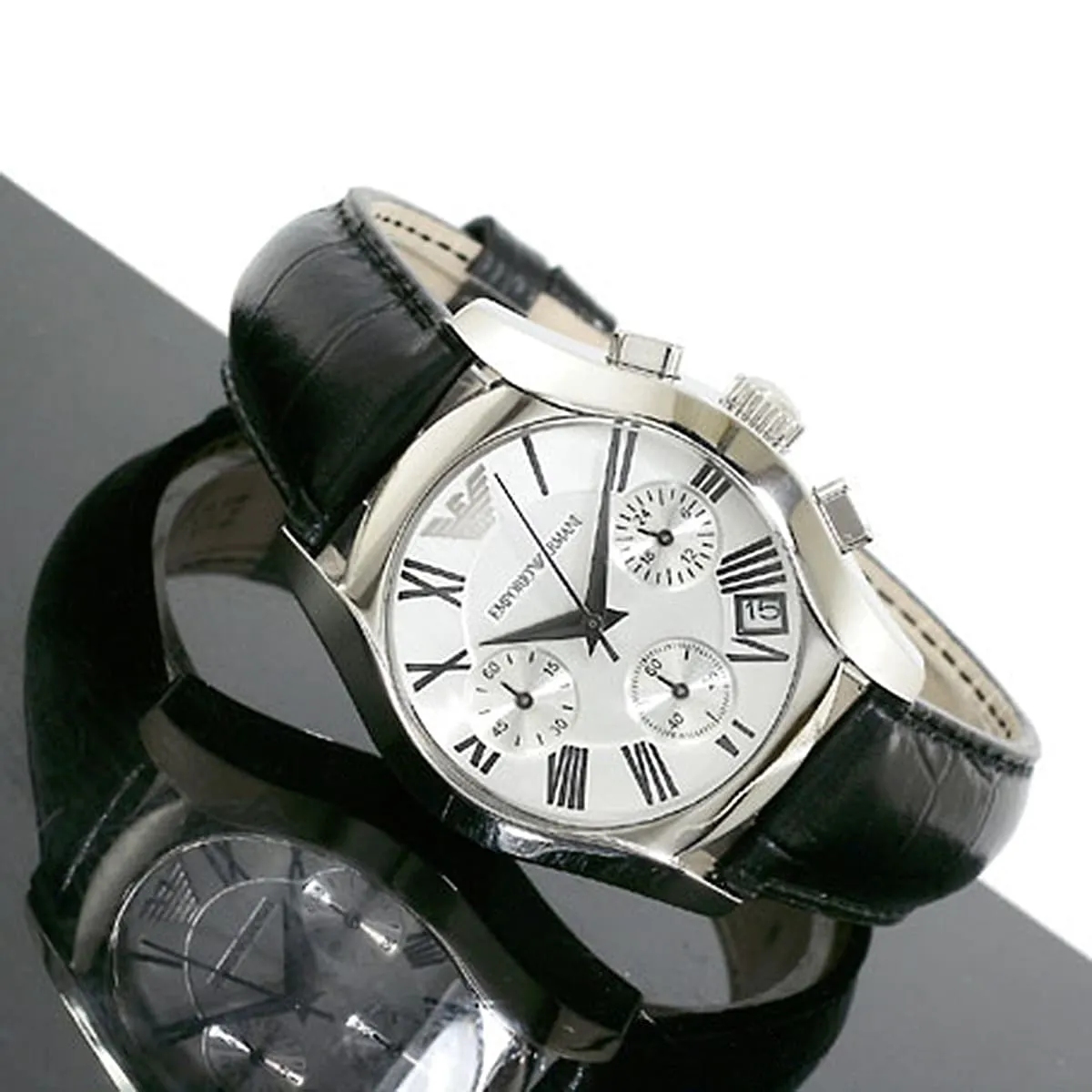 ar0670-emporio-armani-watch-women-silver-dial-leather-black-strap-quartz-battery-analog-chronograph-velente_4.webp