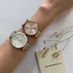 ar11041-emporio-armani-watch-madreperla-women-white-dial-leather-beige-strap-quartz-battery-analog-gianni-t-bar.webp