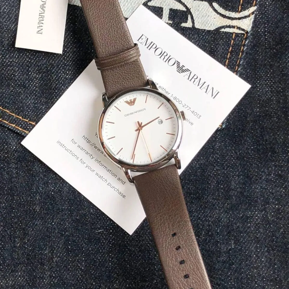 ar11103-emporio-armani-watch-men-white-dial-leather-brown-strap-quartz-battery-analog_5.webp
