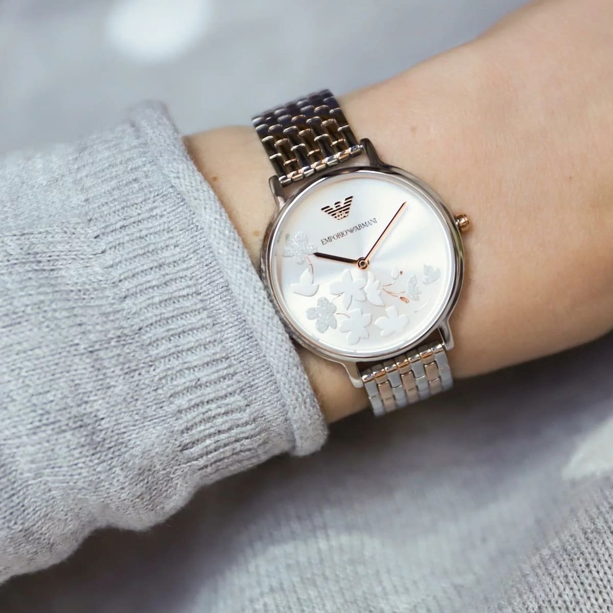 ar11113-emporio-armani-watch-women-silver-dial-stainless-steel-metal-rose-gold-two-tone-strap-quartz-analog-two-hand-flower-kappa_6 ساعة امبوريو ارماني Kappa Two Tone Stainless Steel Bracelet