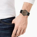 ar11156-emporio-armani-watch-men-textile-brown-dial-fibers-gray-textile-strap-quartz-battery-analog-luigi.webp