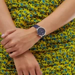 ar11231-emporio-armani-watch-women-blue-dial-leather-strap-quartz-battery-analog-modern.webp