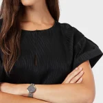 ar11237-emporio-armani-watch-women-black-white-dial-leather-white-black-strap-quartz-battery-analog-arianna.webp