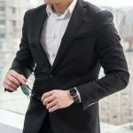 ar11336-emporio-armani-watch-men-black-dial-leather-strap-quartz-battery-analog-aviator.webp