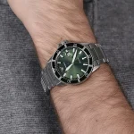 ar11338-emporio-armani-watch-100-meters-men-green-dial-stainless-steel-metal-silver-strap-quartz-battery-analog-diver.webp