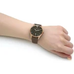 ar11420-emporio-armani-watch-men-green-dial-leather-gray-strap-quartz-battery-analog-adriano.webp