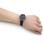 ar11424-emporio-armani-watch-women-blue-dial-leather-strap-quartz-battery-analog-gianni-t-bar.webp