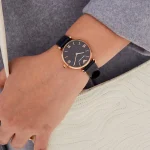 ar11424-emporio-armani-watch-women-blue-dial-leather-strap-quartz-battery-analog-gianni-t-bar.webp