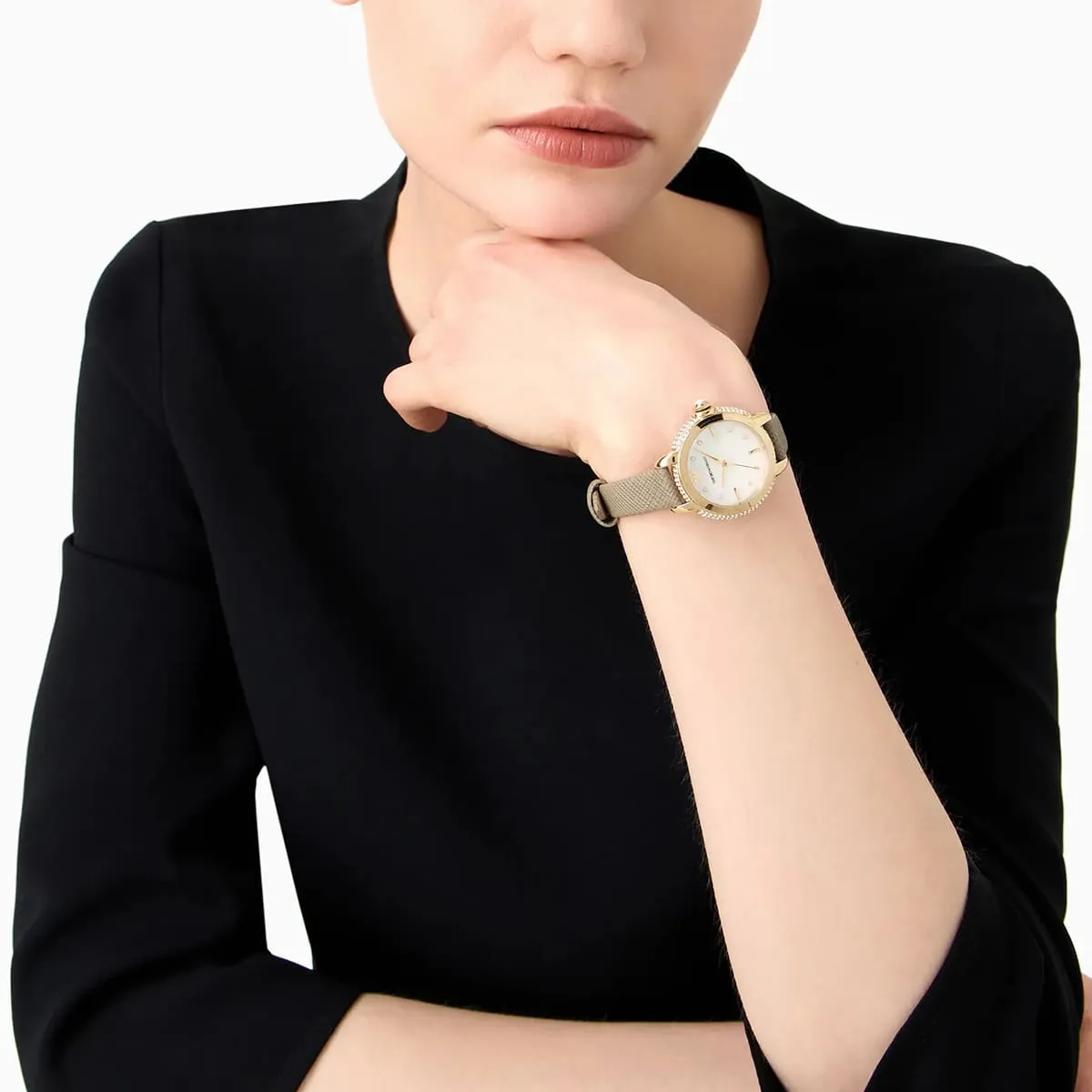 ar11526-emporio-armani-watch-women-crystals-mother-of-pearl-white-dial-leather-gray-strap-quartz-battery-analog_13.webp