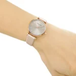 ar1681-emporio-armani-watch-women-beige-dial-leather-strap-quartz-battery-analog-gianni-t-bar.webp
