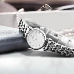 ar1763-emporio-armani-watch-women-white-dial-stainless-steel-metal-silver-strap-quartz-battery-analog-gianni-t-bar-mini.webp