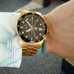ar5857-emporio-armani-watch-men-black-dial-stainless-steel-metal-gold-strap-quartz-battery-analog-chronograph.webp