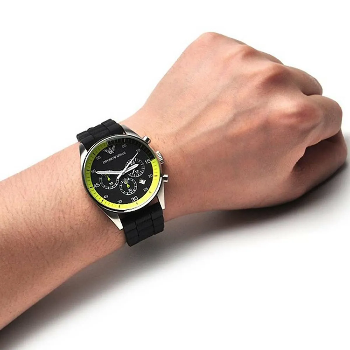 ar5865-emporio-armani-watch-men-black-dial-rubber-strap-quartz-battery-analog-chronograph-tazio-large_5.webp