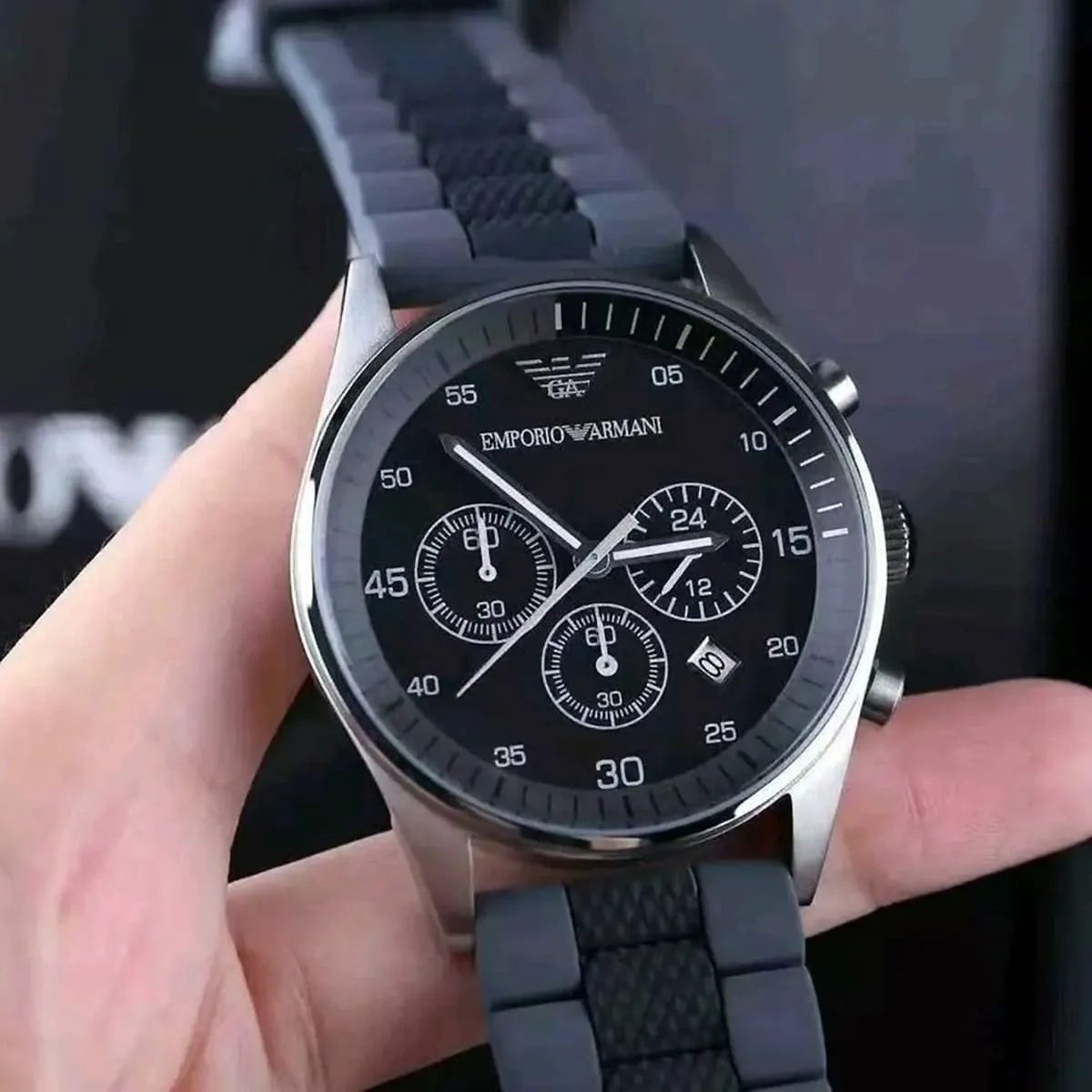 ar5866-emporio-armani-watch-men-black-dial-rubber-strap-quartz-battery-analog-chronograph-tazio-large_10.webp