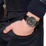 ar5994-emporio-armani-watch-men-silver-dial-leather-black-strap-quartz-battery-analog-chronograph-tazio-large.webp