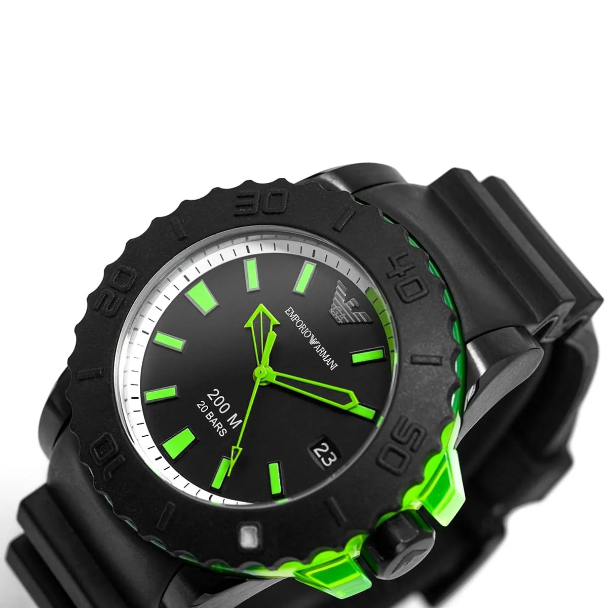 ar6102-emporio-armani-watch-200m-20bars-men-black-dial-rubber-strap-quartz-battery-analog-acqua_5.webp