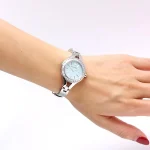 ar7414-emporio-armani-watch-women-green-dial-leather-strap-quartz-battery-analog-chiara.webp