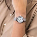 ar80037-emporio-armani-watch-gift-set-women-mother-of-pearl-white-dial-stainless-steel-metal-silver-rose-gold-strap-quartz-battery-analog-gianni-t-bar.webp