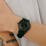 ar80057-emporio-armani-watch-men-gift-set-black-dial-leather-strap-quartz-battery-analog-renato.webp
