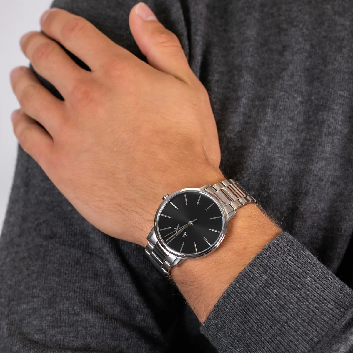 ax2700-armani-exchange-watch-men-black-dial-stainless-steel-metal-silver-strap-quartz-analog-three-hand-cayde_9.jpg