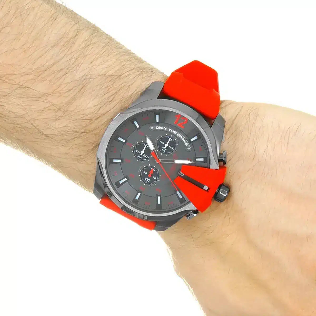 dz4427-diesel-watch-men-gray-dial-rubber-red-strap-quartz-battery-analog-chronograph-10-bar-only-the-brave-mega-chief_8.webp