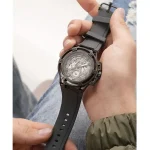 gw0423g3-guess-watch-men-gray-dial-rubber-grey-strap-quartz-battery-analog-matrix.webp