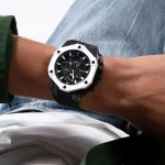 gw0579g1-guess-watch-men-black-dial-rubber-strap-quartz-battery-analog-formula.webp