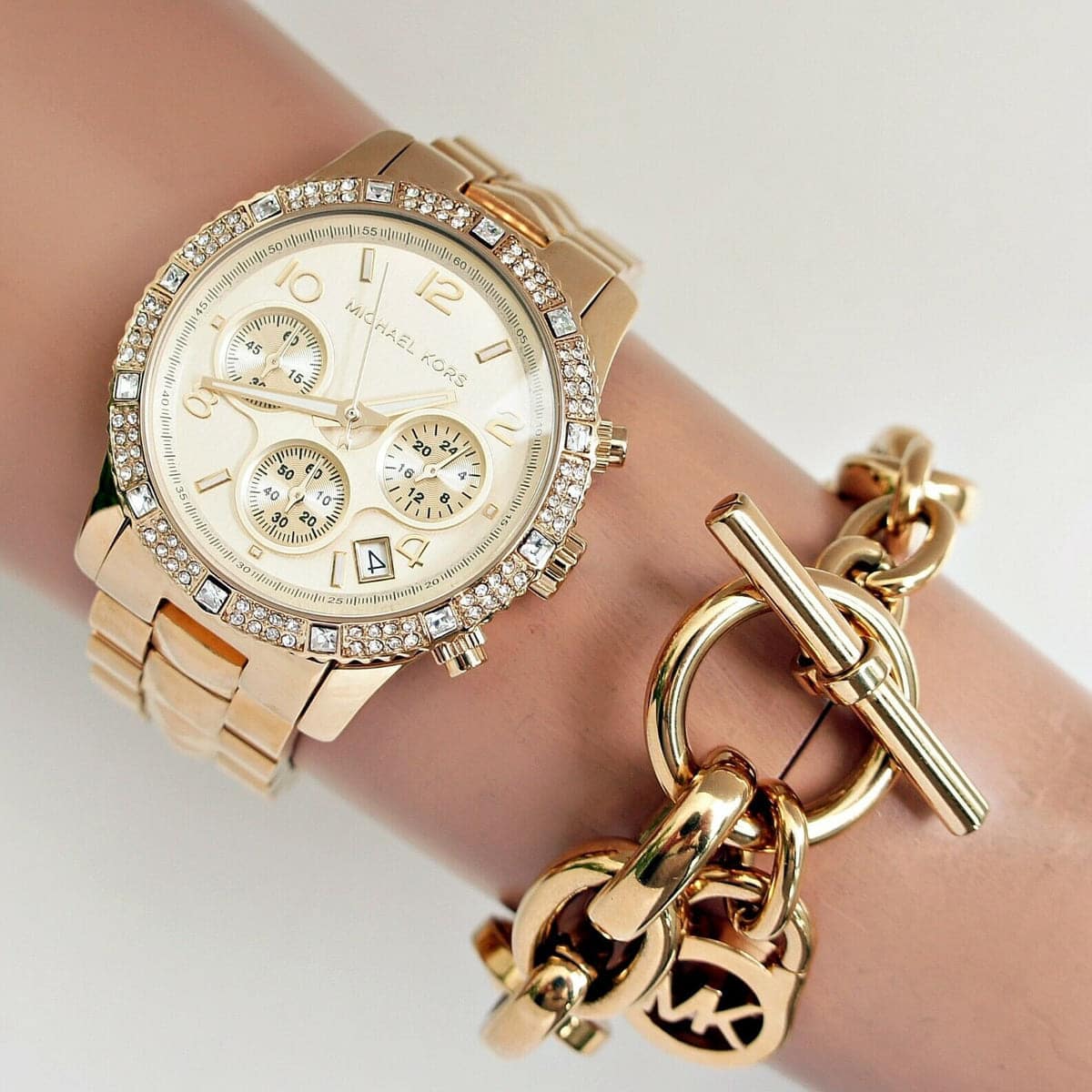 mk5432-michael-kors-watch-women-gold-metal-pyramid-hand-2.jpg