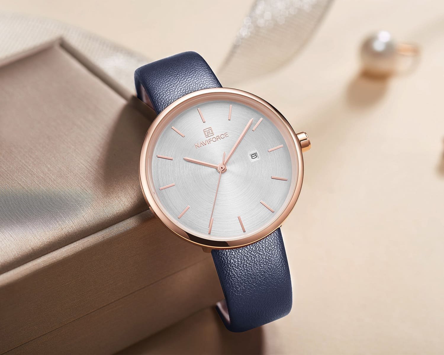 nf5002-rg-w-be-naviforce-watch-women-white-dial-leather-blue-strap-quartz-battery-analog-for-dream_4.jpg