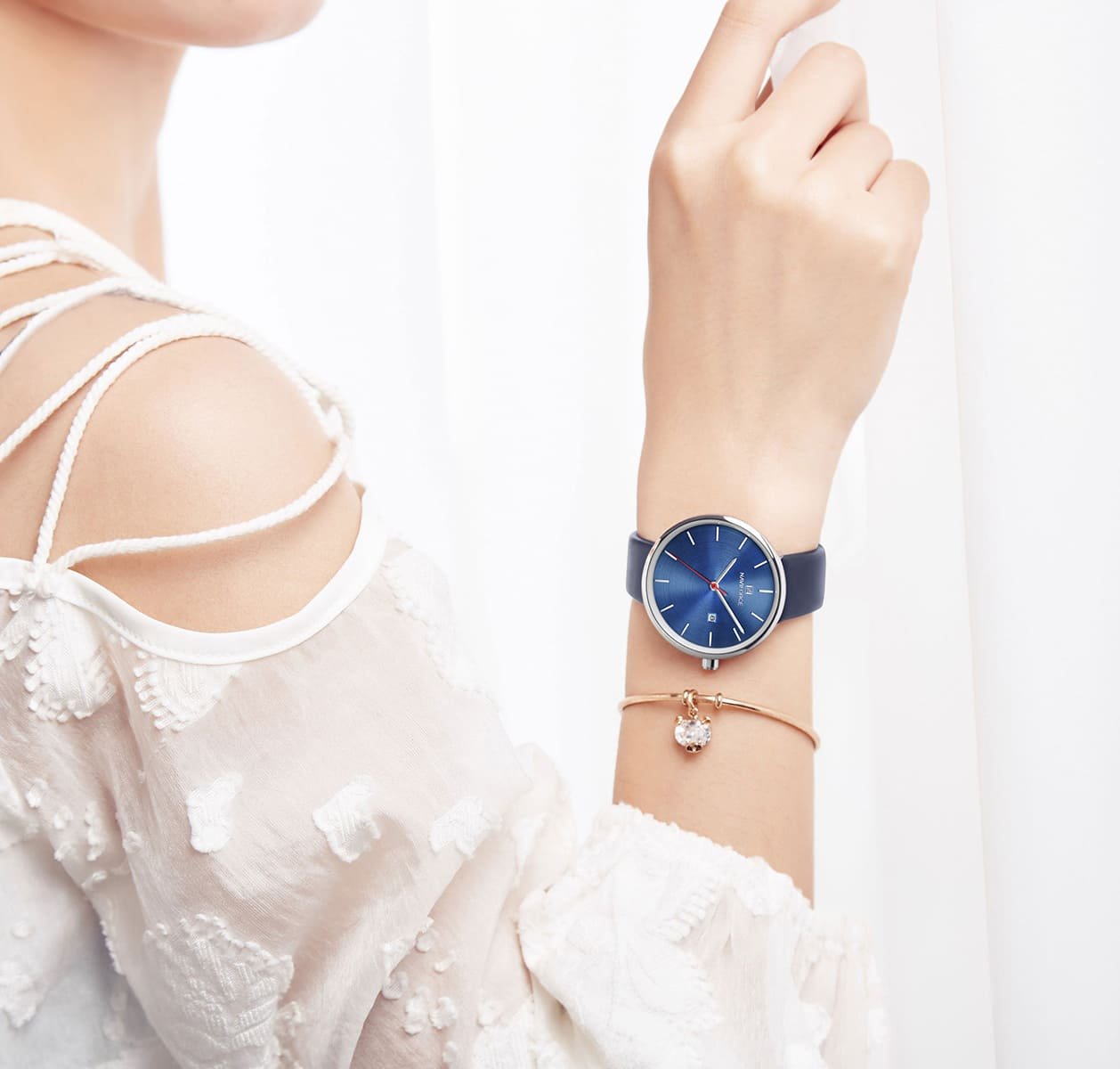nf5002-s-be-be-naviforce-watch-women-blue-dial-leather-strap-quartz-battery-analog-for-dream_3.jpg