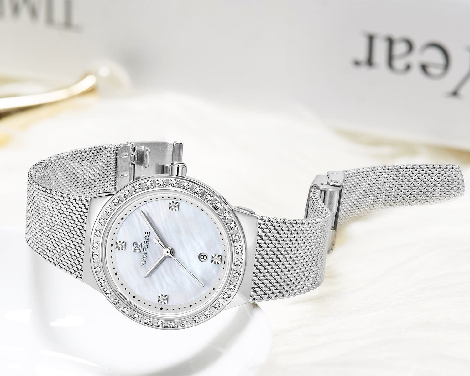 nf5005-s-w-naviforce-watch-crystals-women-white-mother-of-pearl-dial-metal-silver-strap-quartz-battery-analog-for-dream_5.jpg