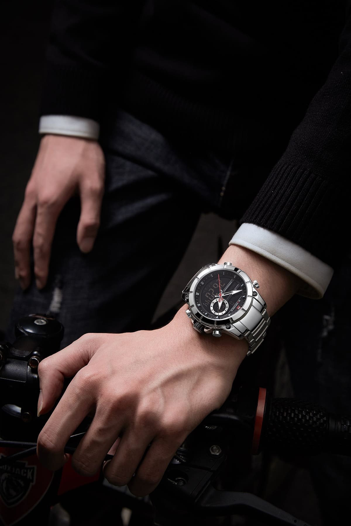 nf9163-s-b-naviforce-watch-men-black-dial-metal-silver-strap-quartz-battery-digital-analog-chronograph-wr-3atm-for-dream_3.jpg