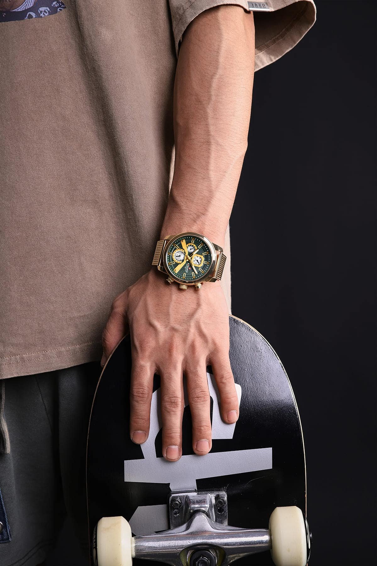 nf9211s-g-gn-naviforce-watch-men-green-dial-metal-gold-mesh-strap-quartz-battery-analog-water-resistant-30m-for-dream_5.jpg