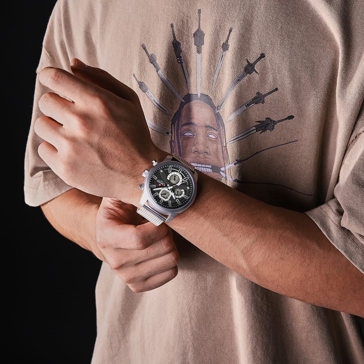 nf9211s-s-b-naviforce-watch-men-black-dial-metal-silver-mesh-strap-quartz-battery-analog-water-resistant-30m-for-dream_3.jpg