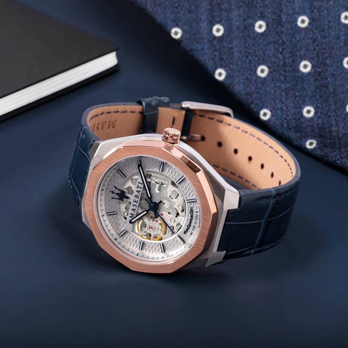 r8821142001-maserati-watch-men-white-dial-leather-blue-strap-automatic-analog-wr-100m-330ft-three-hand-stile_7.jpg