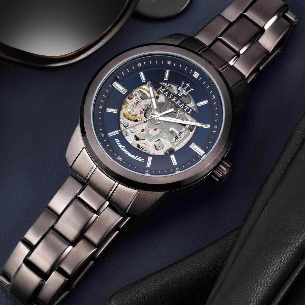 r8823121001-maserati-watch-men-blue-dial-metal-stainless-steel-gray-strap-automatic-analog-three-hand-successo_6.jpg