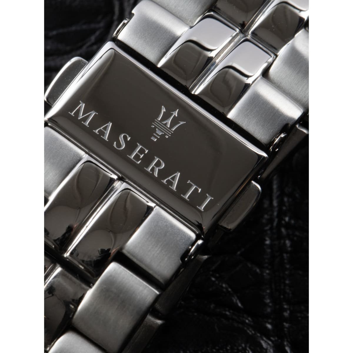 r8823133003-maserati-watch-men-gray-dial-metal-stainless-steel-silver-strap-automatic-analog-three-hand-ricordo_10.jpg