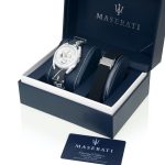 r8851132002-maserati-watch-men-white-dial-fibers-black-strap-quartz-battery-analog-chronograph-yacht-timer-wr-10-atm-trimarano.jpg