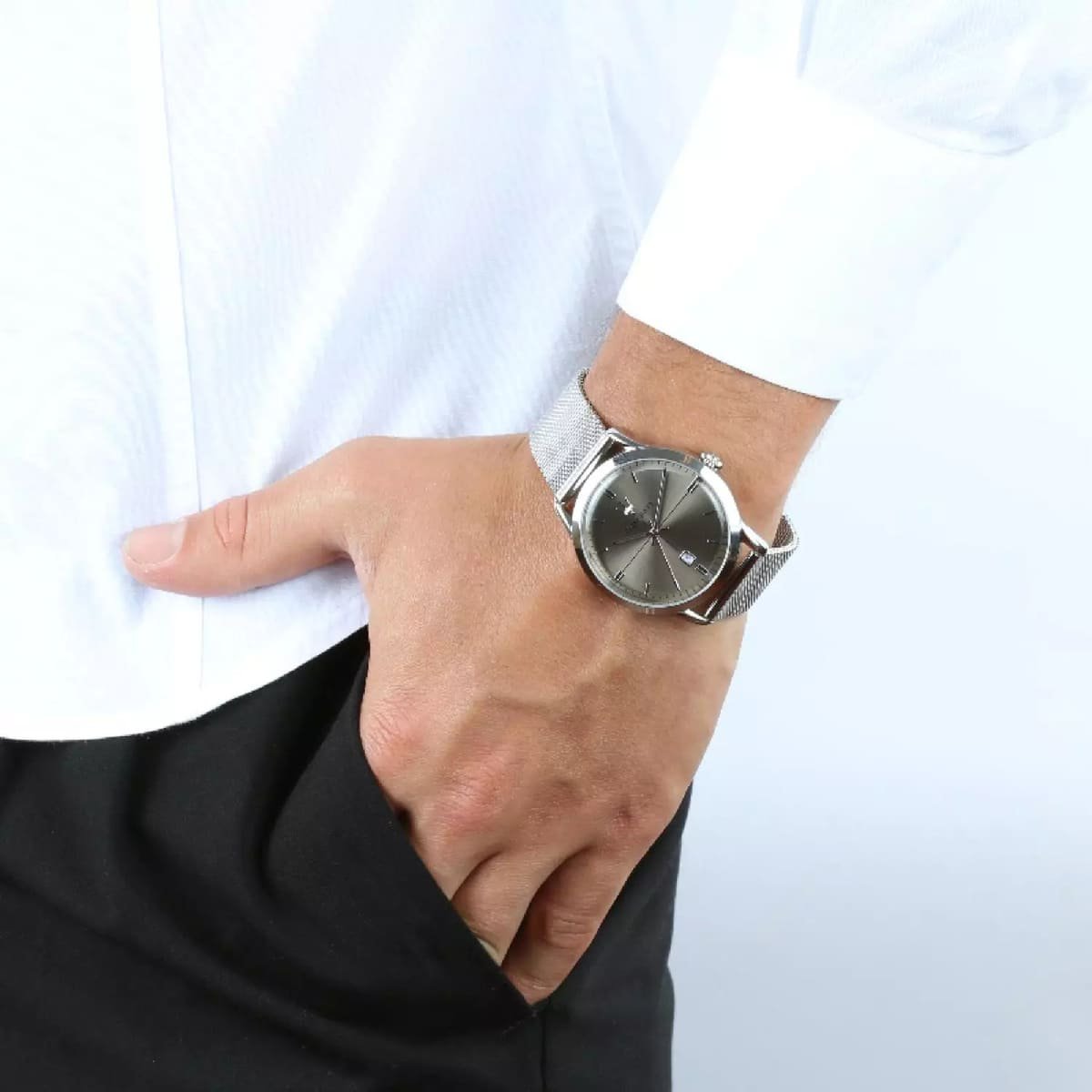 r8853125004-maserati-watch-men-gray-dial-metal-stainless-steel-silver-mesh-strap-quartz-battery-analog-three-hand-ricordo_6.jpg
