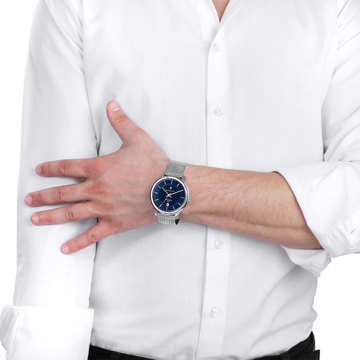 r8853136002-maserati-watch-men-blue-dial-metal-stainless-steel-silver-mesh-strap-quartz-battery-analog-three-hand-water-resistant-330-ft-gentleman_9.jpg