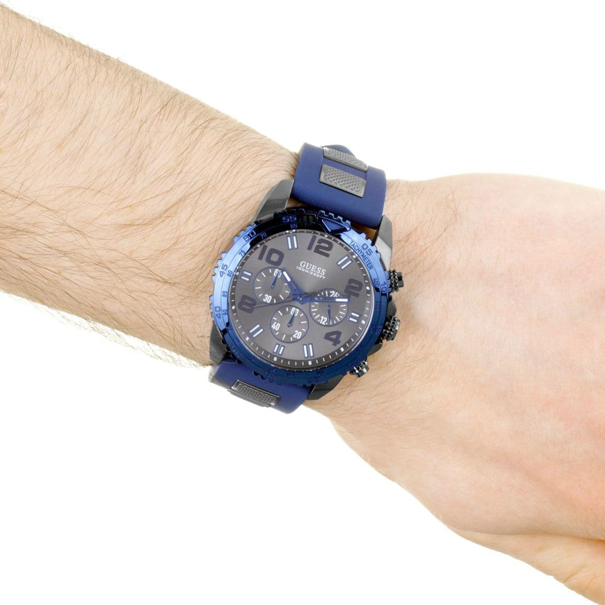 w0599g2-guess-watch-men-blue-rubber-velocity-hand-7.jpg