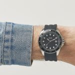 w1109g1-guess-watch-men-black-rubber-Crew.jpg